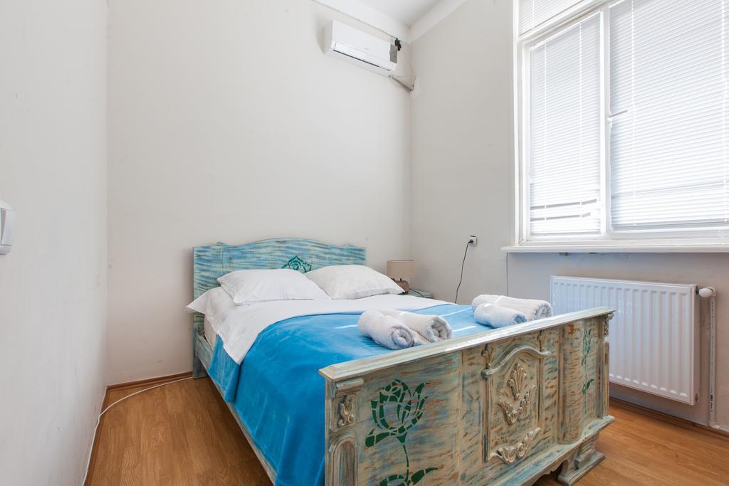 Sweet Home At Rustaveli Avenue Tbilisi ห้อง รูปภาพ